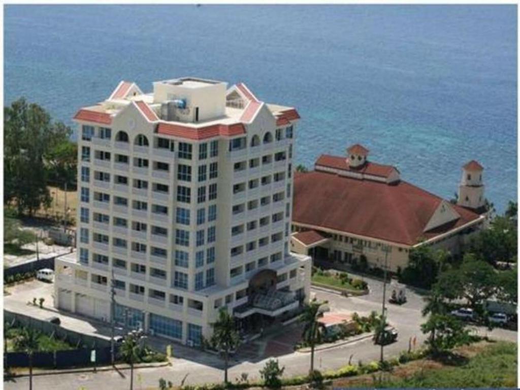 La Mirada Residence , Large 1 Bedroom Condo, Beaches , 3 Pools, Ocean Views, Fast Wifi, Netflix, Breakfast Included Мактан Номер фото